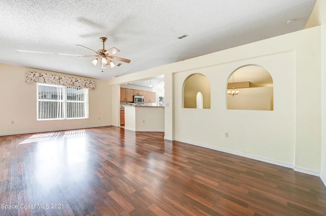 Photo of 295 Mcclain Drive