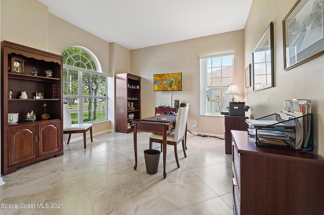 Photo of 739 Wyeth Street