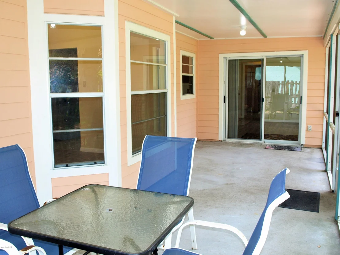Photo of 164 Oak Lake Road