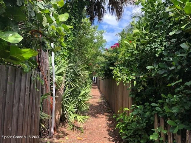 Photo of 1645 Shuckers Point
