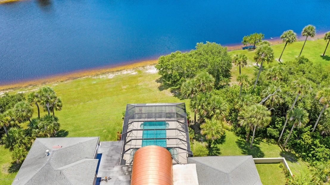 Photo of 5640 Willoughby Drive
