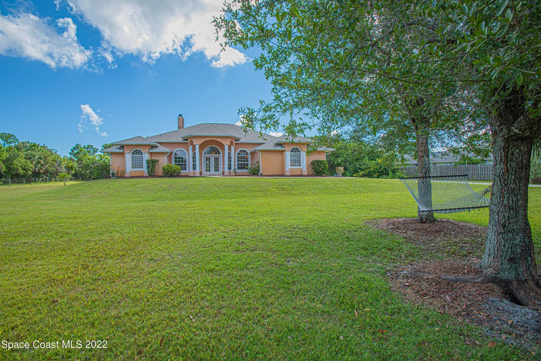 Photo of 2075 Mccain Lane