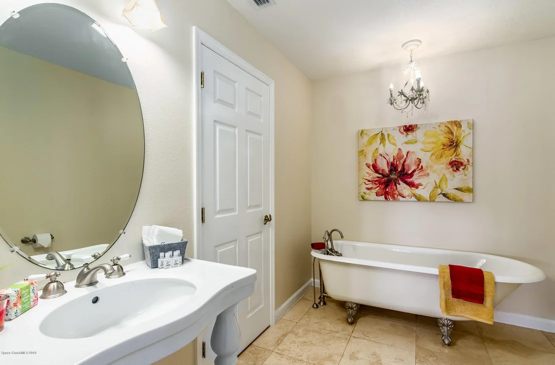 Photo of 984 Placid Drive