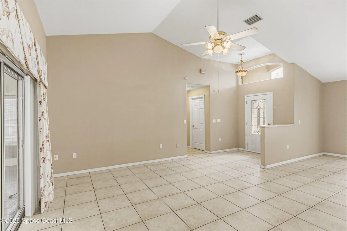 Photo of 1806 Barrington Circle