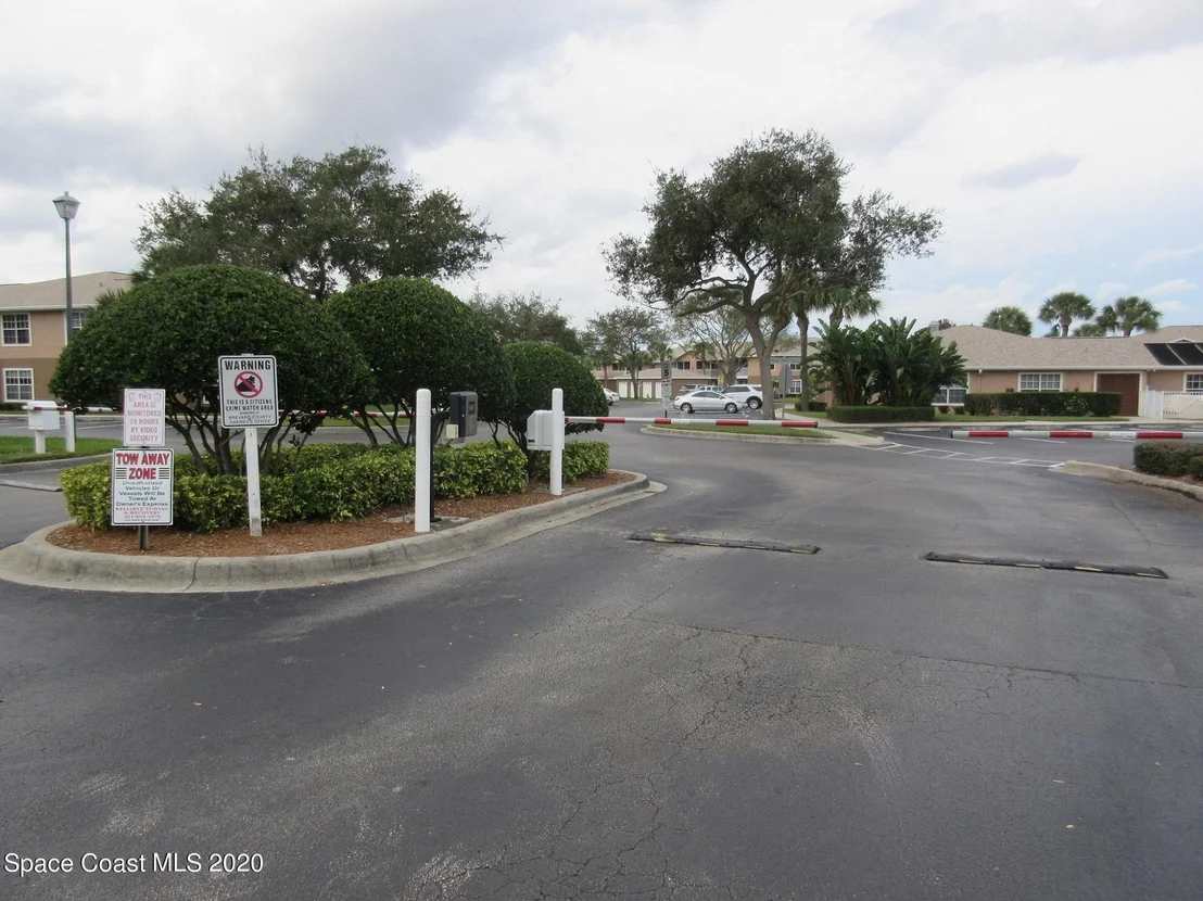 Photo of Unit 708 at 1830 Long Iron Drive
