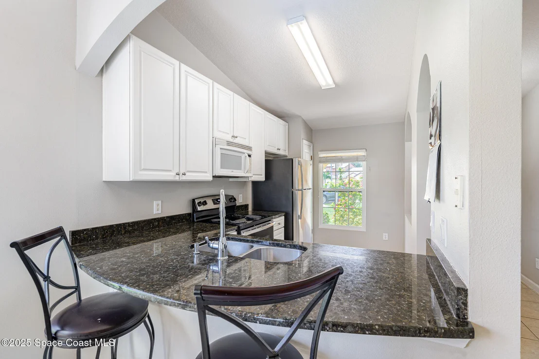 Photo of Unit 101 at 1165 Luminary Circle