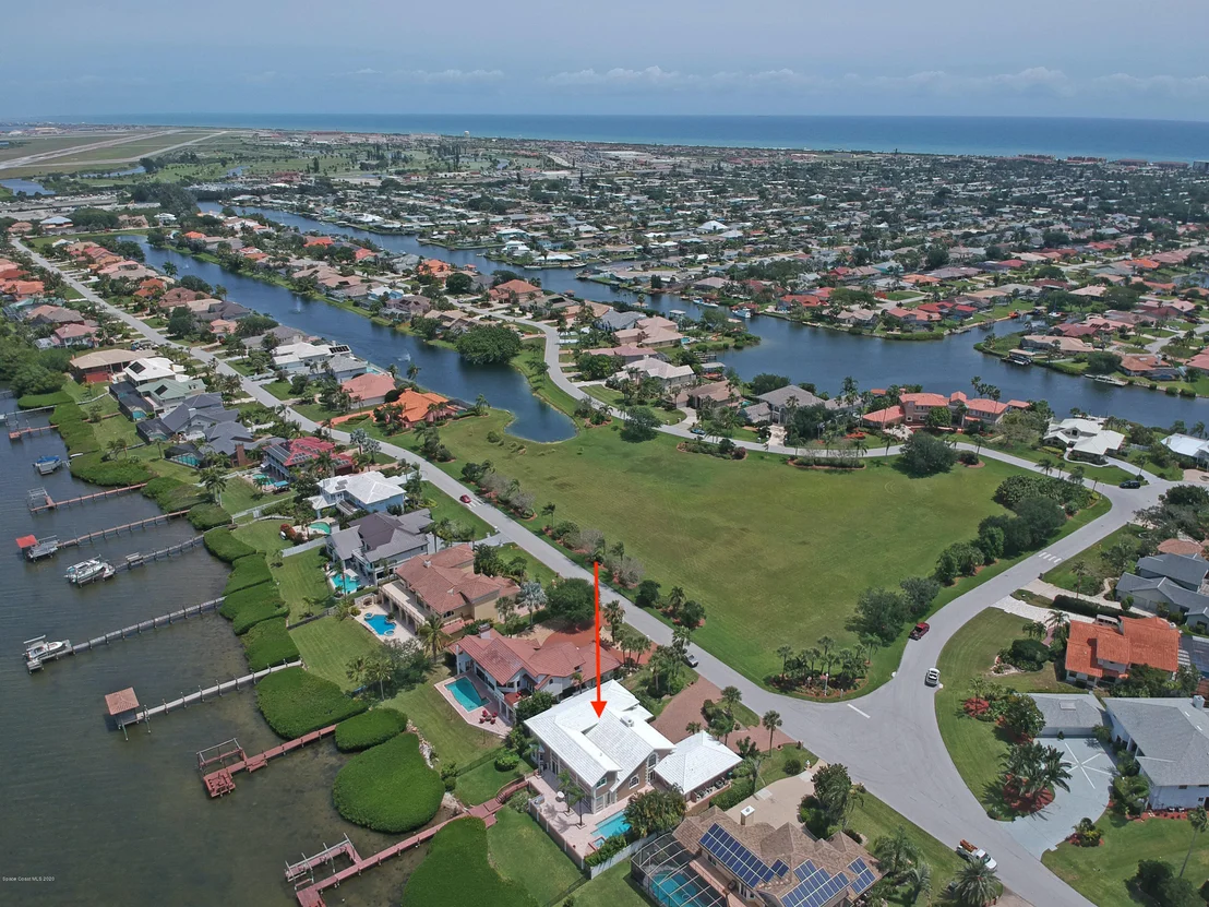 Photo of 454 Lanternback Island Drive