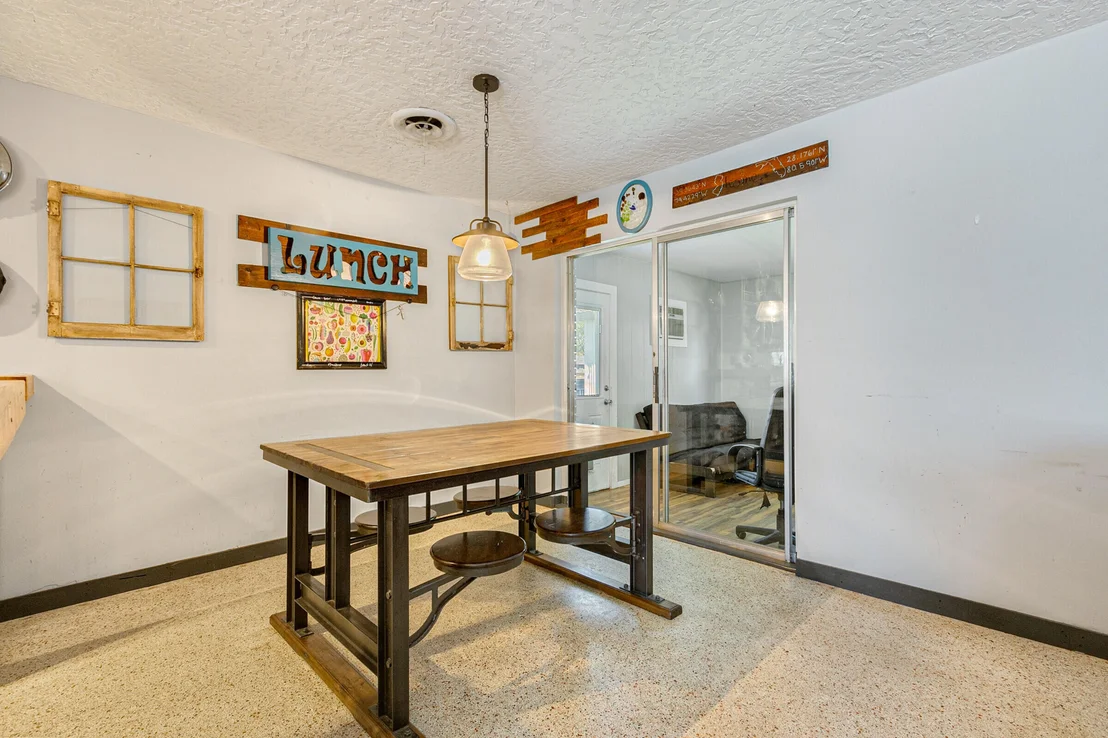 Photo of 325 Apollo Drive