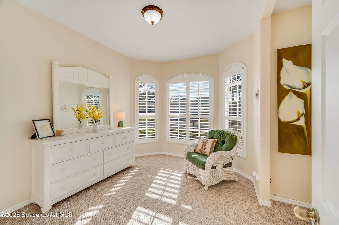 Photo of 1325 Shoreline Circle