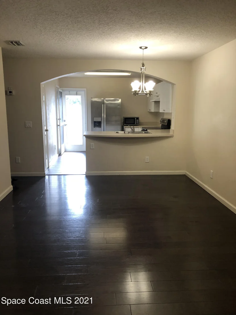 Photo of Unit 103 at 830 Luminary Circle