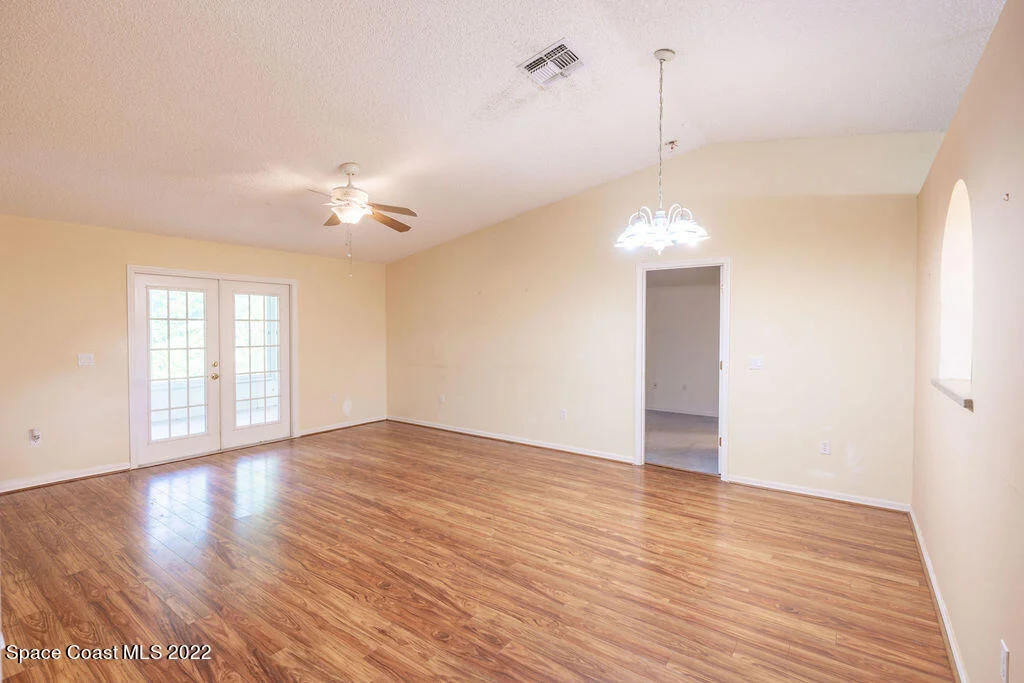 Photo of 2116 Spring Creek Circle