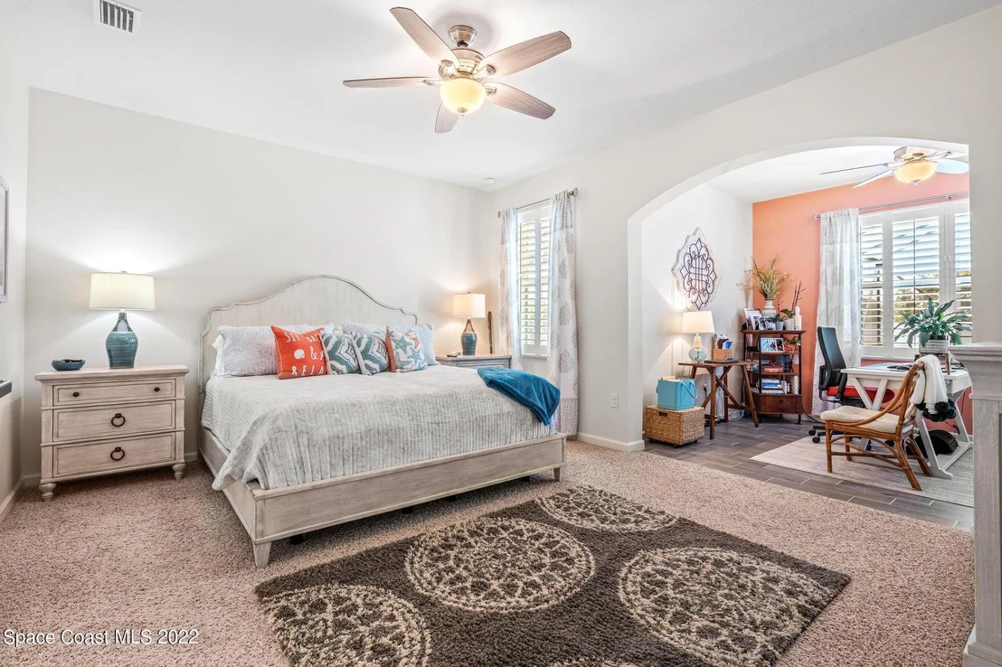 Photo of 982 Peta Way