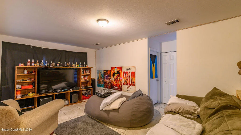 Photo of 1327 Cherry Hills Road NE