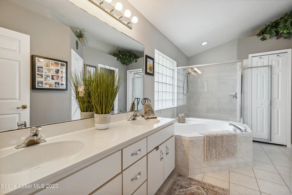 Photo of 6 Greenvale Drive
