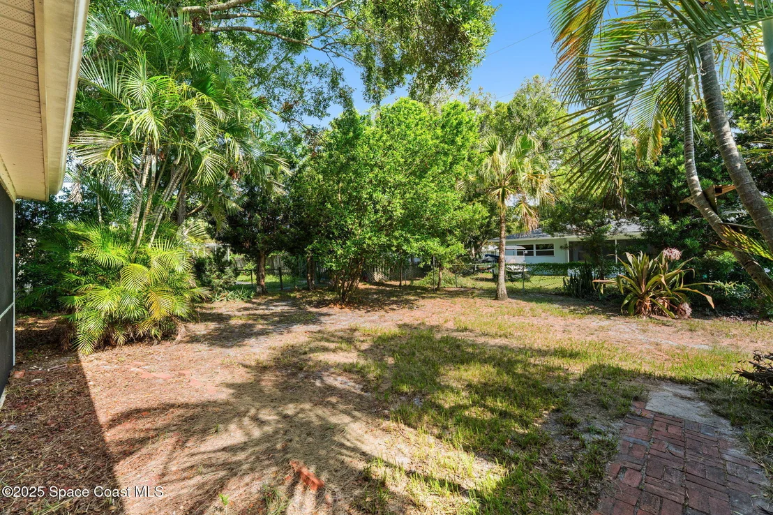Photo of 215 Southgate Boulevard