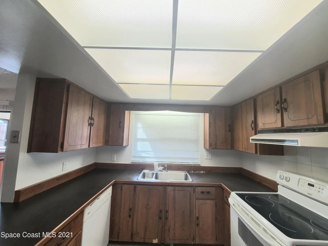 Photo of 292 Chase Road