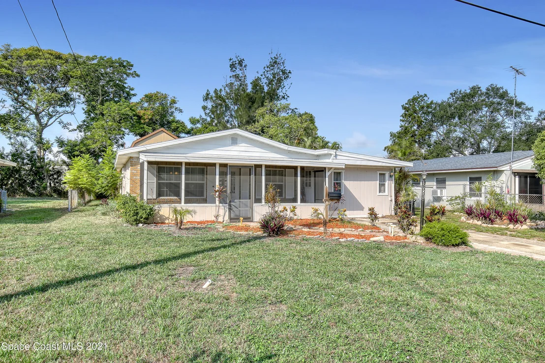 Photo of 620 Wisteria Drive
