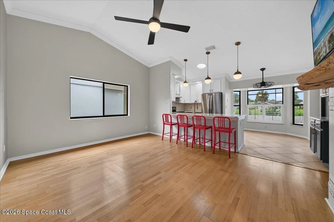 Photo of 340 Oak Haven Drive