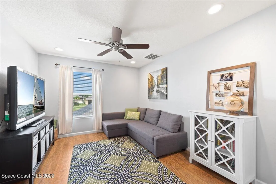 Photo of 700 Fiddleleaf Circle