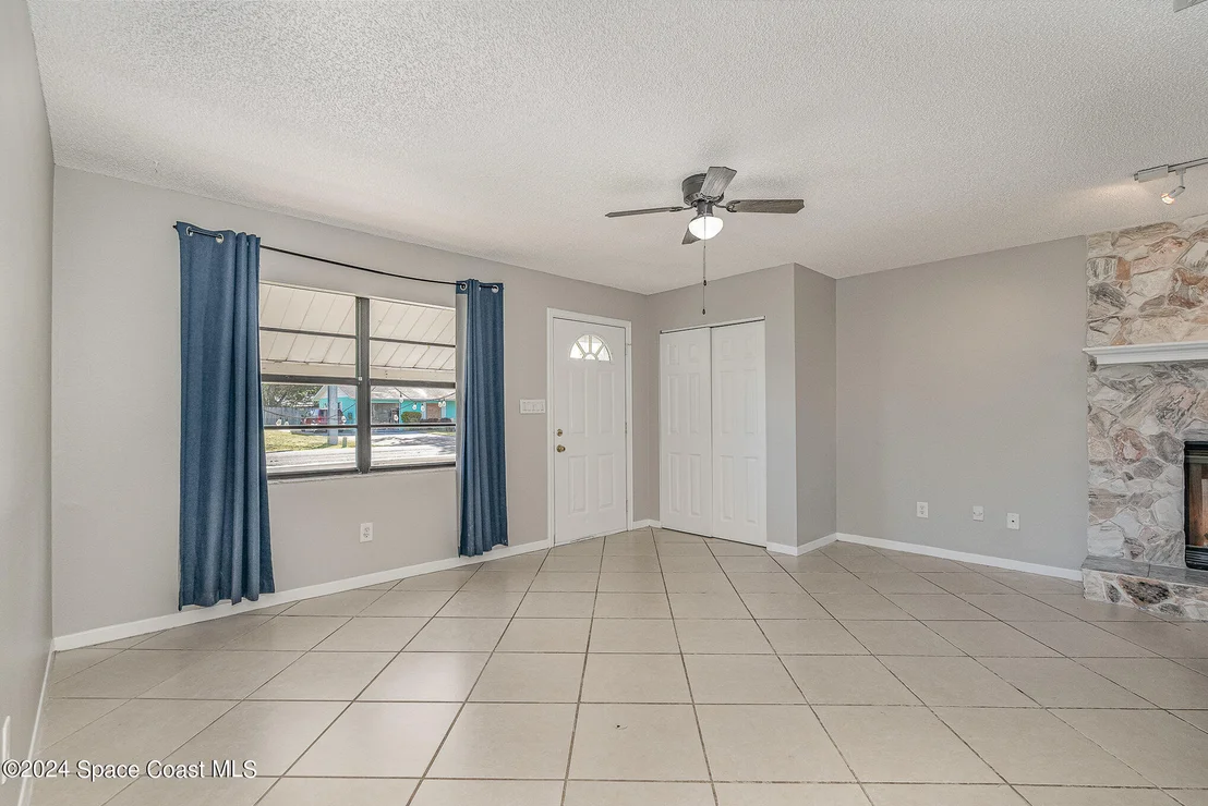 Photo of 7180 Pluto Avenue