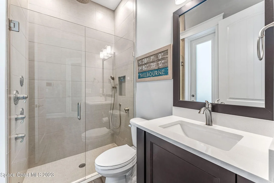 Photo of 6231 Windward Lane