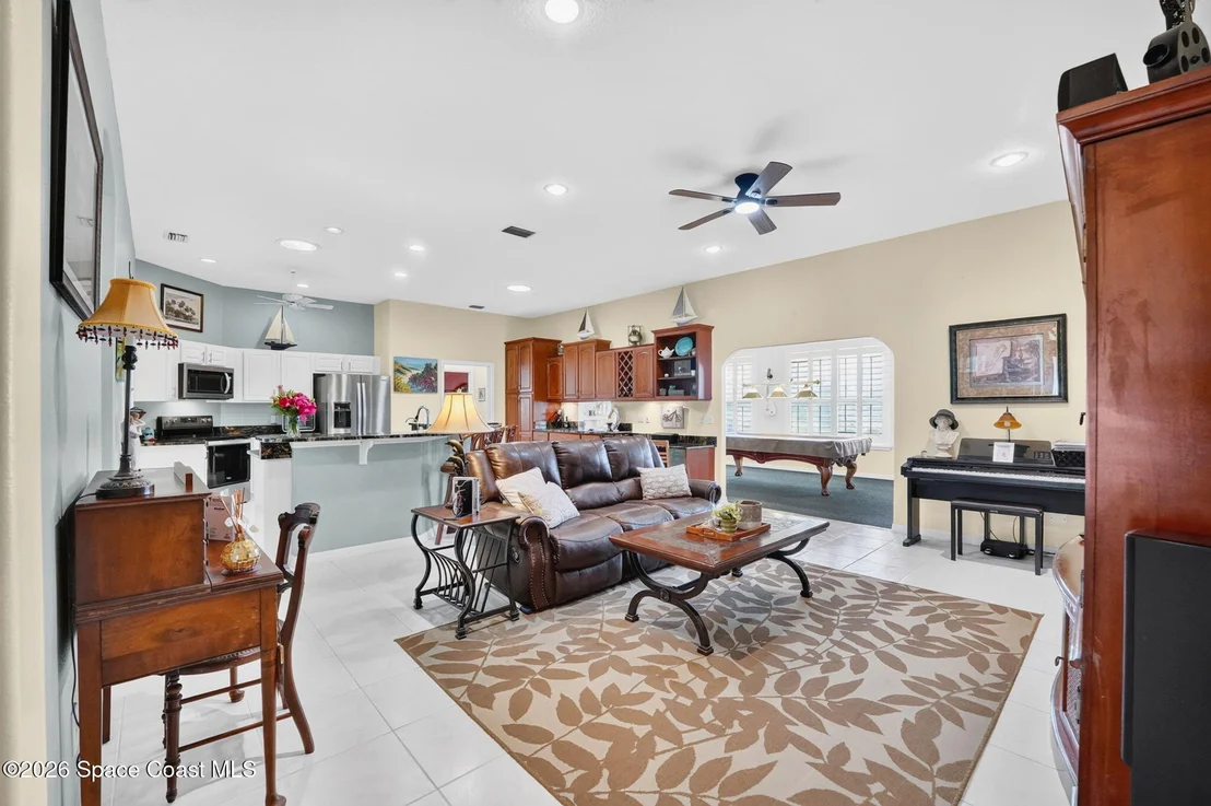 Photo of 1871 Thesy Drive