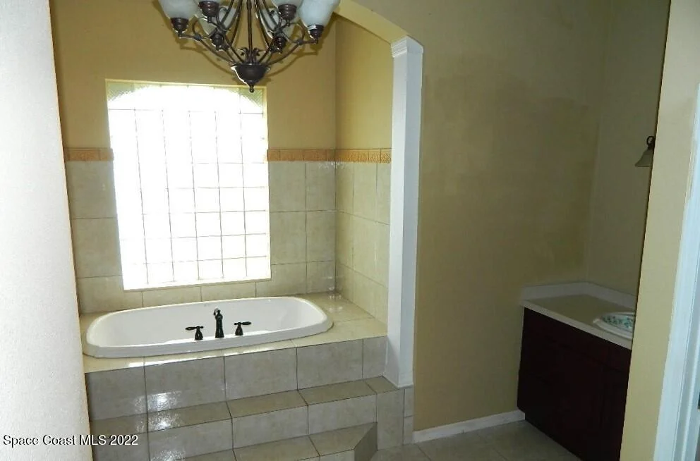 Photo of 907 Bluegrass Lane