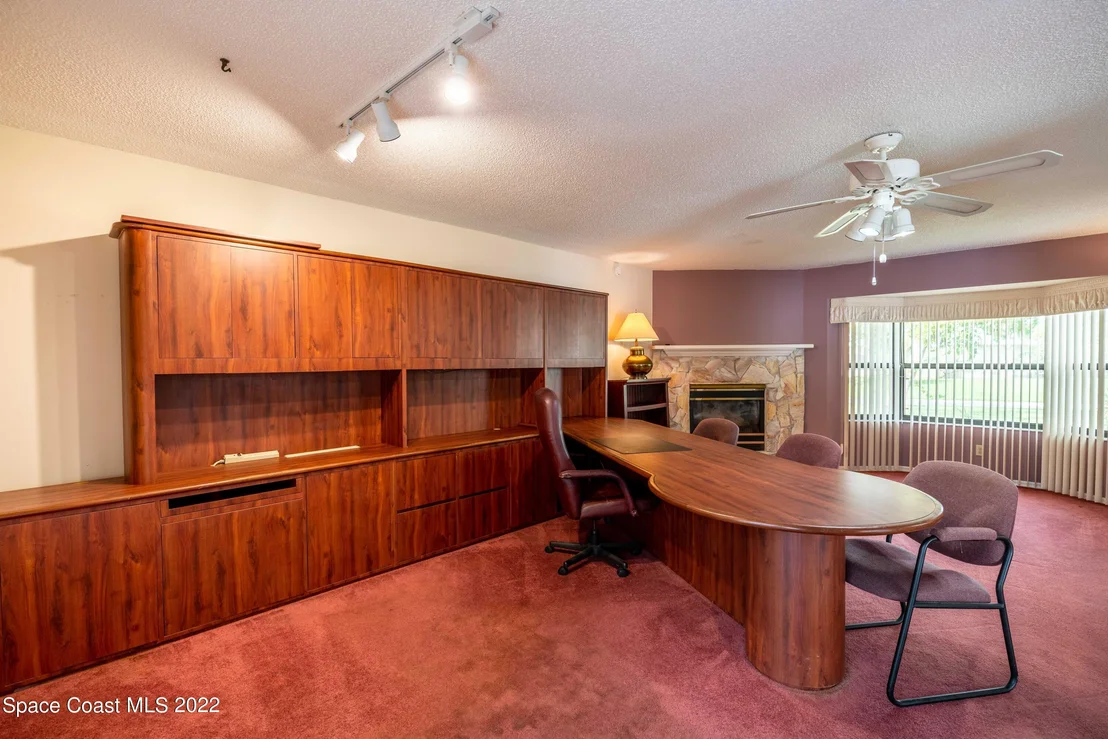 Photo of 573 Orange Avenue