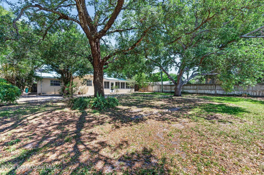 Photo of 1471 Caribbean Drive