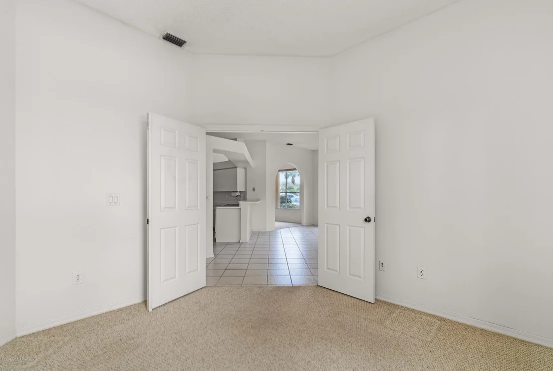 Photo of 7039 Hammock Trace Drive
