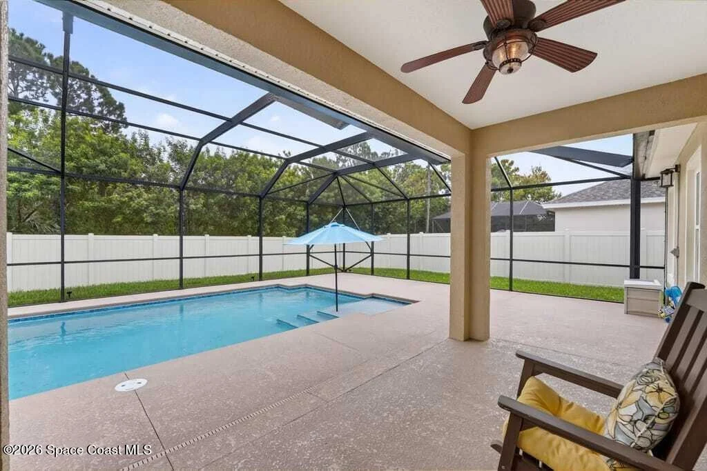 Photo of 228 Abernathy Circle SE