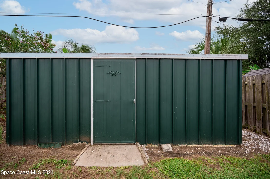 Photo of 1100 Madrid Road
