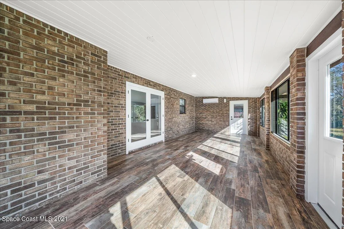 Photo of 3559 James Road