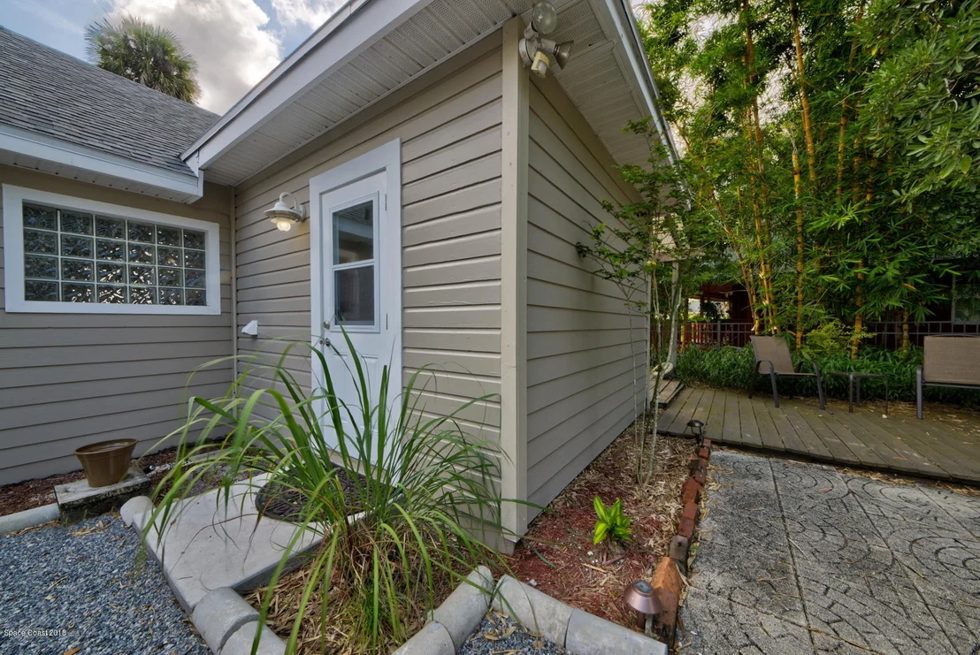 Photo of 4013 Indian River Drive N