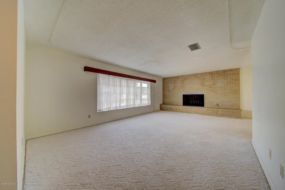 Photo of 381 Chester Drive