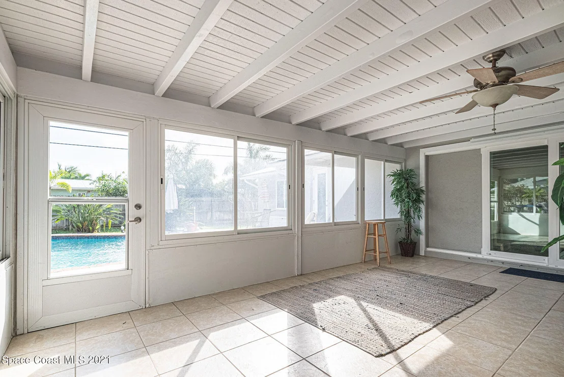 Photo of 211 Melbourne Avenue