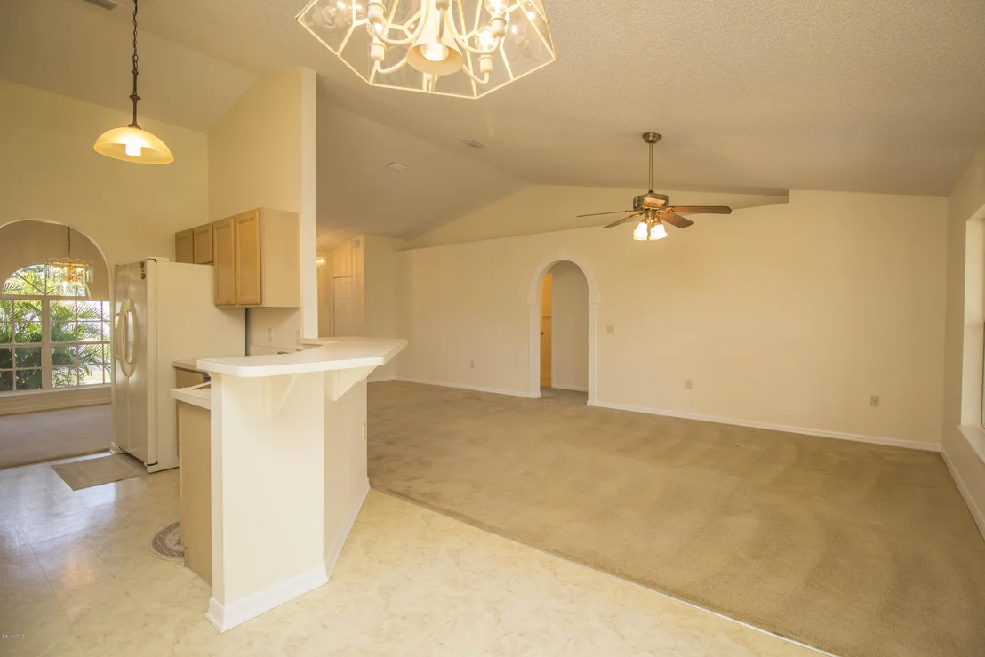 Photo of 2355 Shady Oak Road