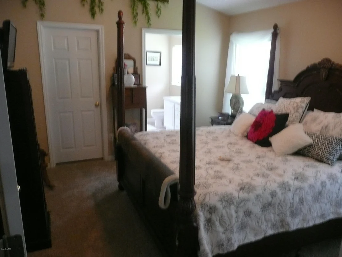 Photo of 2261 STRATFORD POINTE Drive