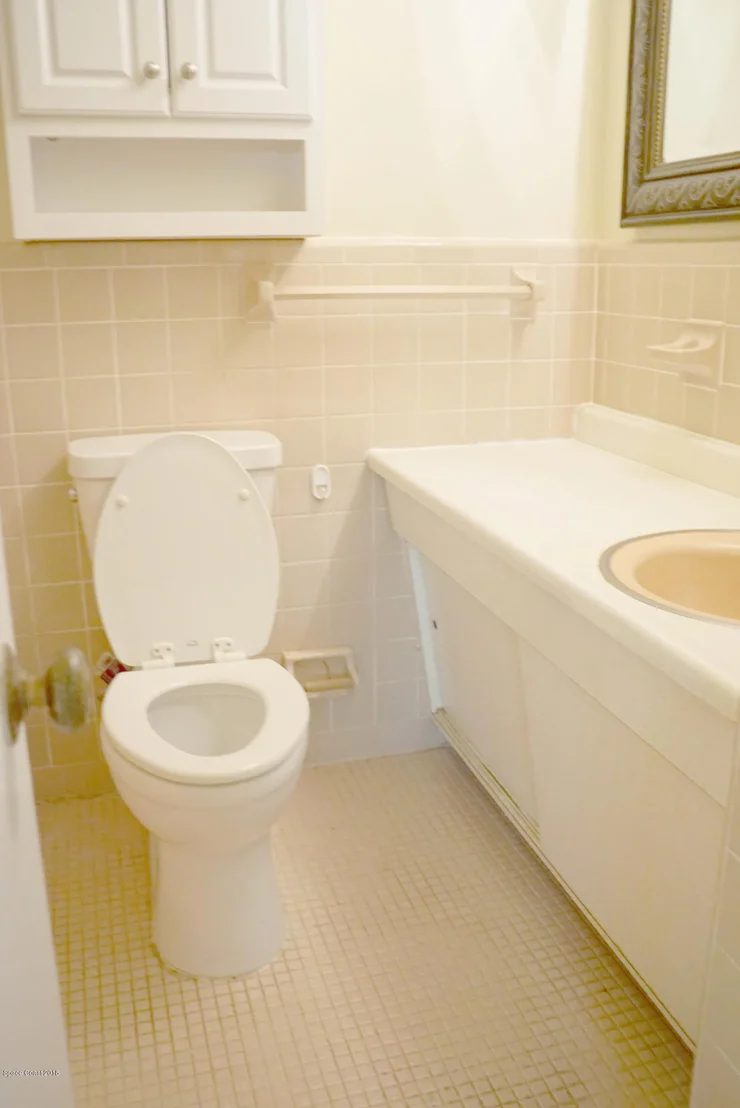 Photo of 635 Orange Court