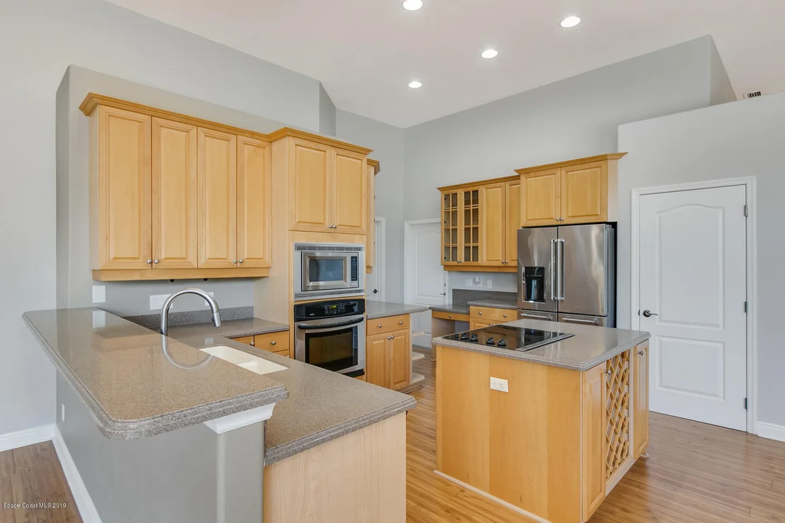 Photo of 1245 Starling Way