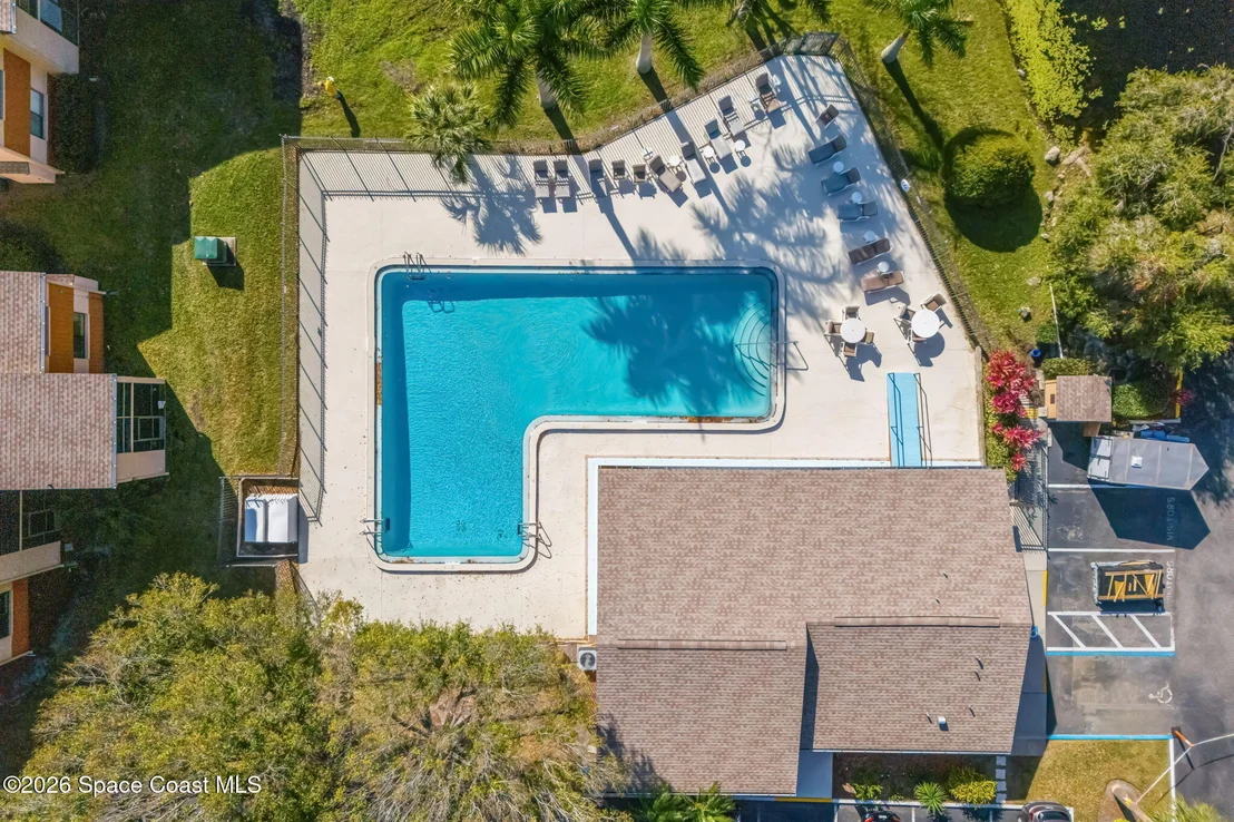 Photo of Unit 721 at 2369 Golf Lake Circle