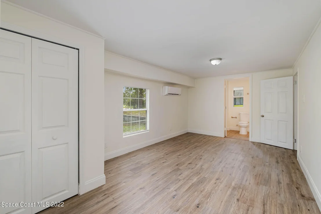 Photo of 9012 102nd Avenue