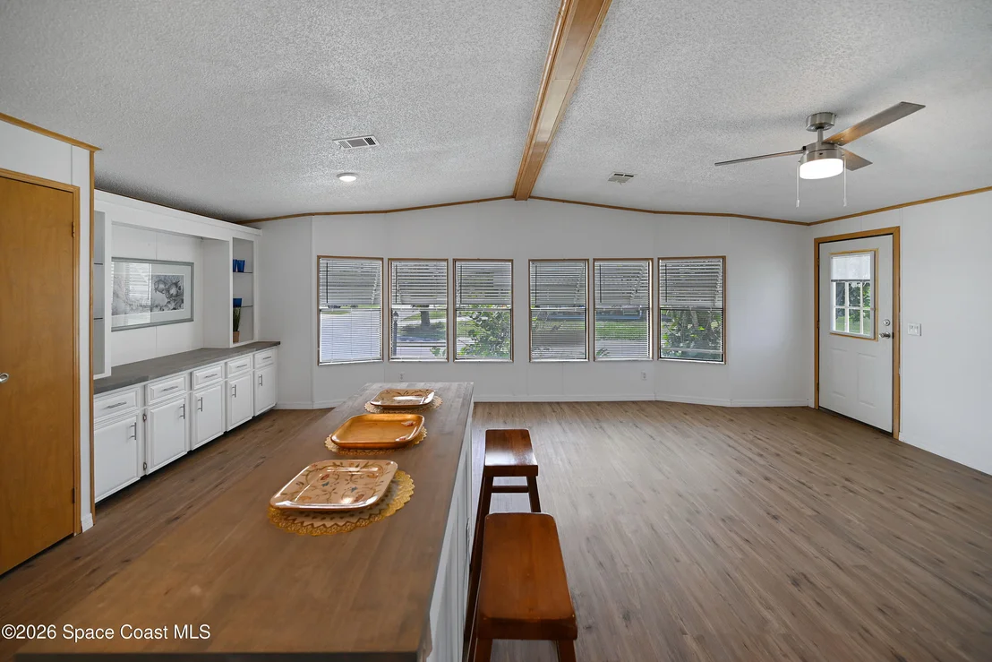 Photo of 451 E Egret Circle
