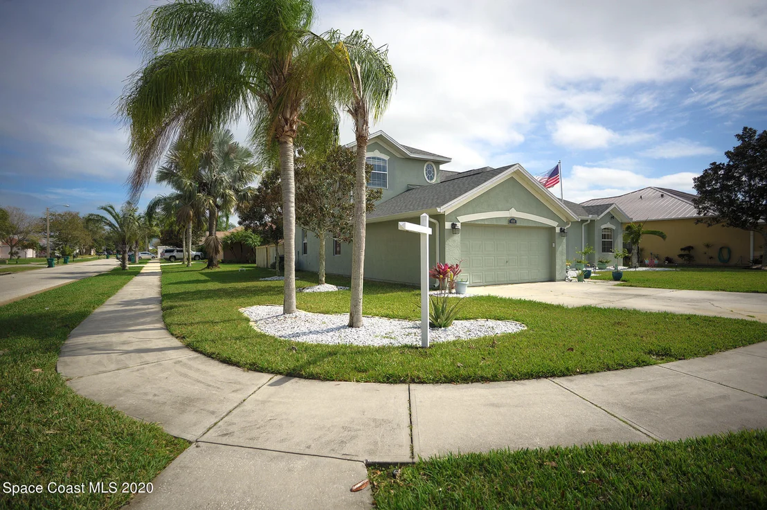 Photo of 4608 Alamanda Drive