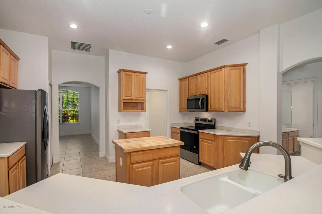 Photo of 6942 Keplar Drive