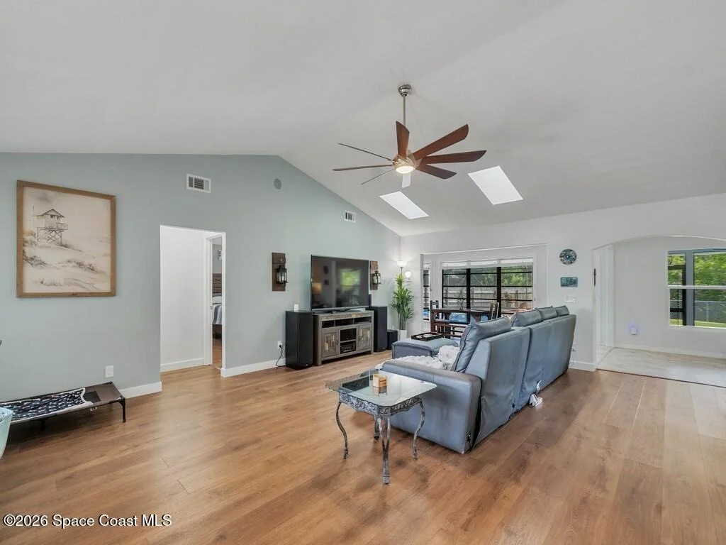Photo of 330 W Forest Trail