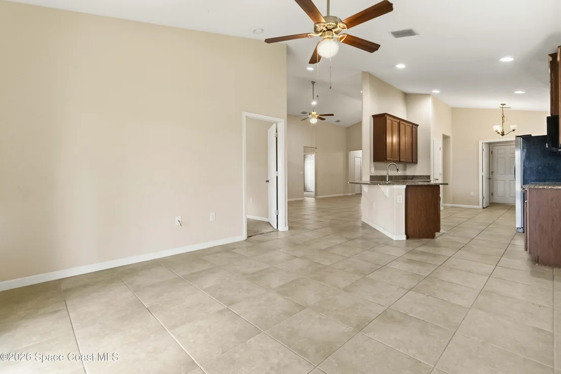 Photo of 577 Trymore Drive SE