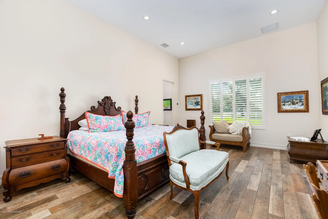 Photo of 2885 Turtle Mound Road