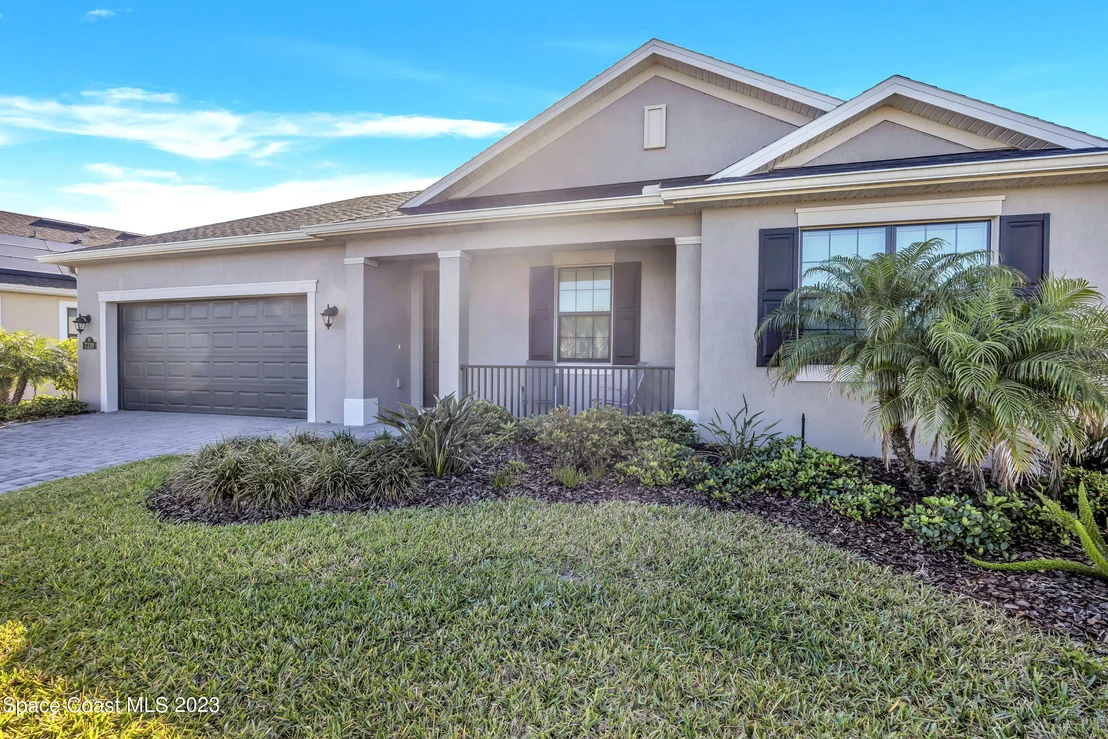 Photo of 7338 Bluemink Lane