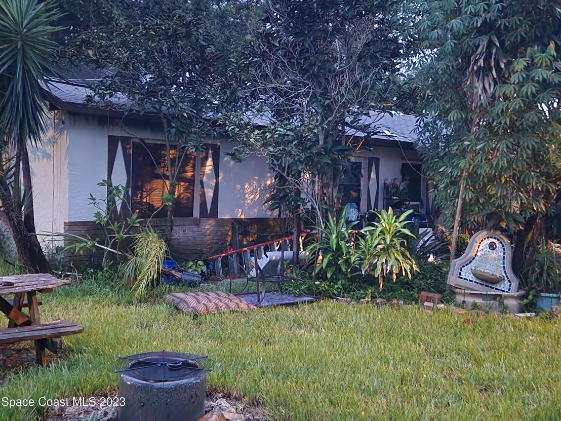 Photo of 3645 Longbow Road